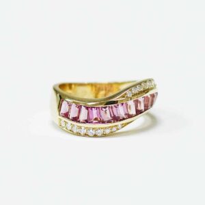 White Gold Diamond Semi-Eternity Band - Giftoria - zestawy prezentowe White Gold Diamond Semi-Eternity Band - Giftoria - zestawy prezentowe