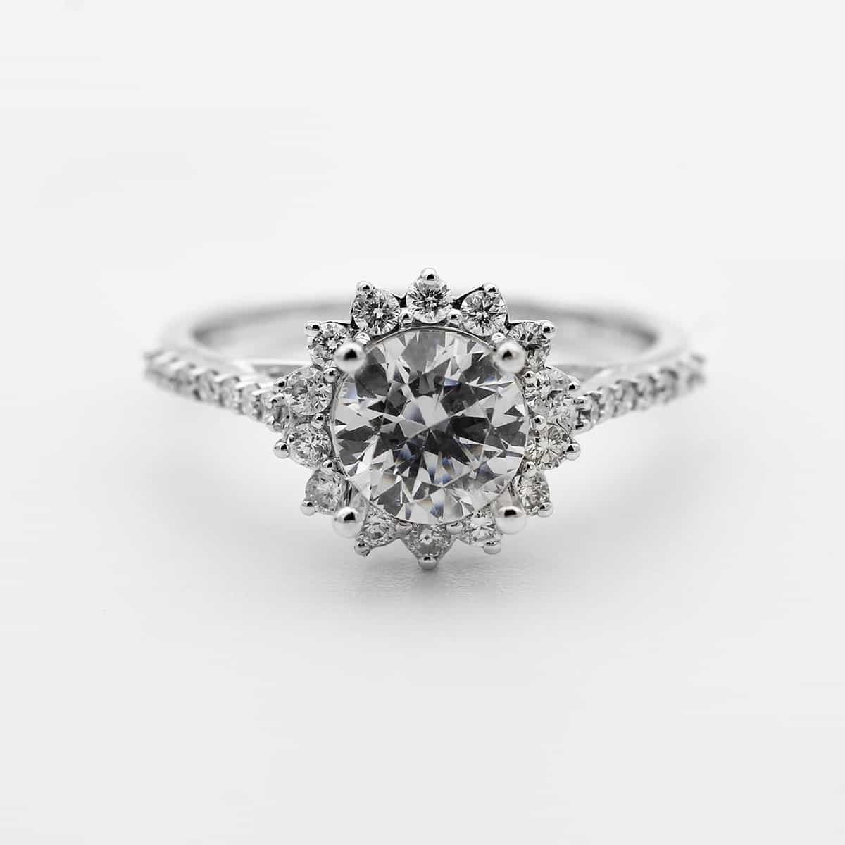 Fine Indian Sterling Emerald-cut Ring - Giftoria - zestawy prezentowe 3 Fine Indian Sterling Emerald-cut Ring - Giftoria - zestawy prezentowe 3