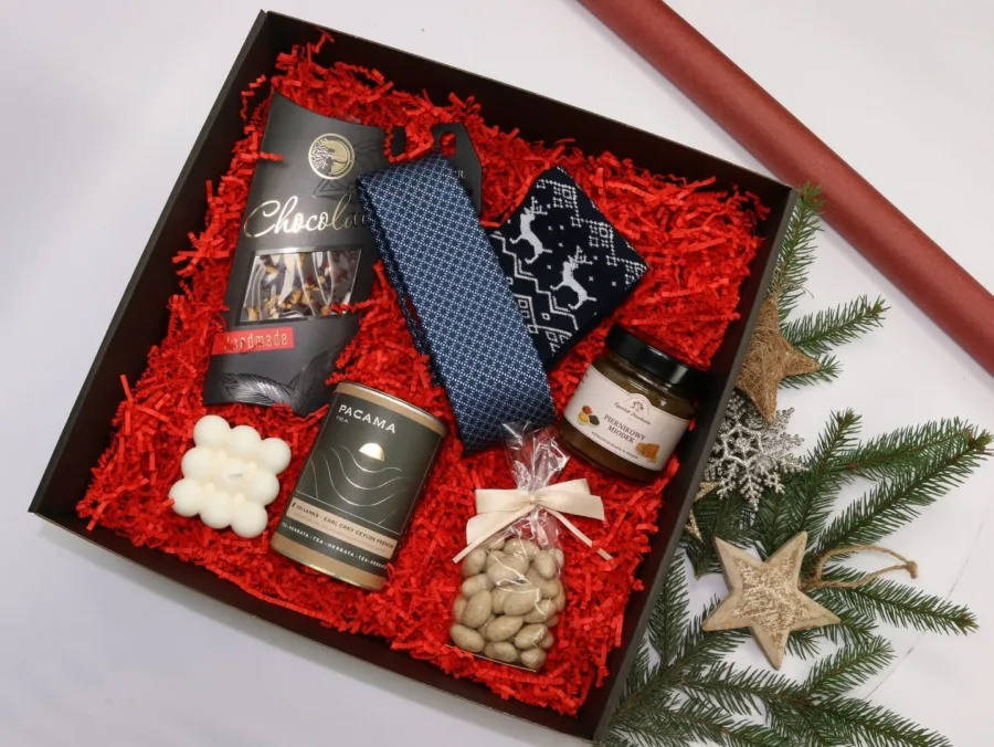 Świąteczna Elegancja – box prezentowy na święta dla niego  -  Giftoria - zestawy prezentowe 2