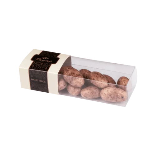 Migdały w czekoladzie białej w pudrze z czarnej porzeczki liofilizowanej - Giftoria - zestawy prezentowe Migdały w czekoladzie białej w pudrze z czarnej porzeczki liofilizowanej - Giftoria - zestawy prezentowe