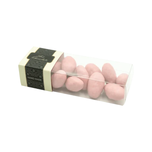 Migdały w czekoladzie białej o smaku truskawkowym bez dodatku cukru - Giftoria - zestawy prezentowe Migdały w czekoladzie białej o smaku truskawkowym bez dodatku cukru - Giftoria - zestawy prezentowe