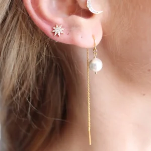 Kolczyki z&nbsp;perłą przewlekane  -  Giftoria - zestawy prezentowe