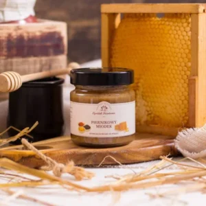 Miód wielokwiatowy z piernikiem – piernikowy miodek - Giftoria - zestawy prezentowe Miód wielokwiatowy z piernikiem – piernikowy miodek - Giftoria - zestawy prezentowe