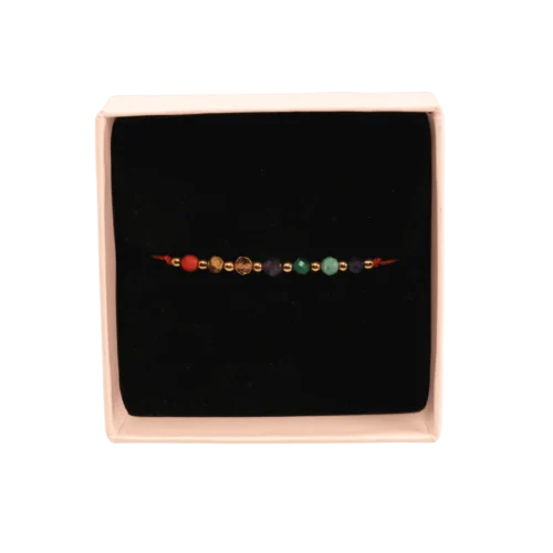 Bransoletka czerwona czakry - Giftoria - zestawy prezentowe Bransoletka czerwona czakry - Giftoria - zestawy prezentowe