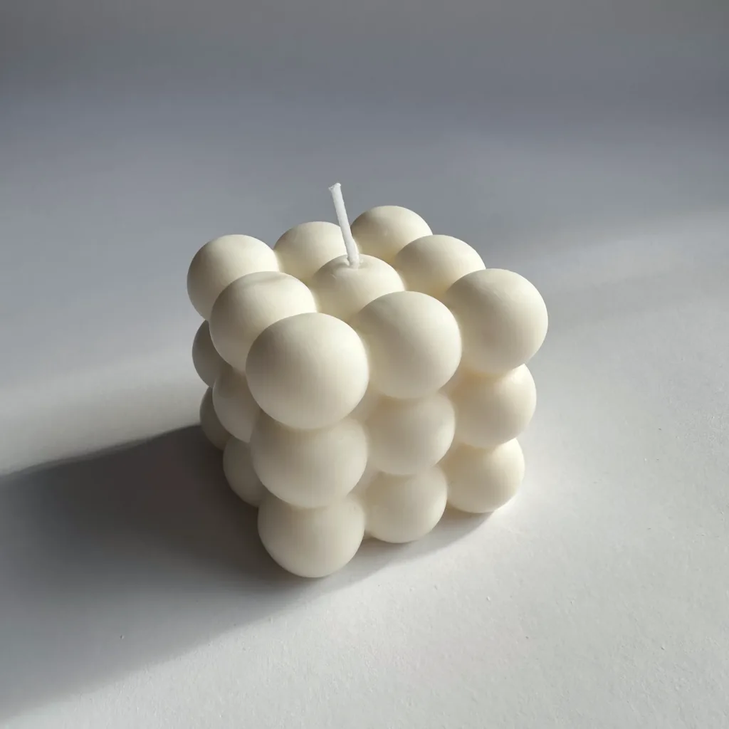 Świeca sojowa duża Bubble – naturalna, ręcznie robiona dekoracja  -  Giftoria - zestawy prezentowe