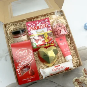 Zestaw Prezentowy Sweet Love – Migdały, Miód i&nbsp;Czekoladki | Prezent dla dziewczyny  -  Giftoria - zestawy prezentowe