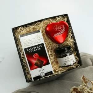 Prezent dla kobiety ze&nbsp;słodyczami  -  Giftoria - zestawy prezentowe