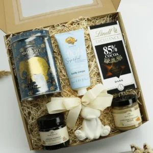 Zestaw Prezentowy „Różany Ogród” – miód, płatki róży, czekolada  -  Giftoria - zestawy prezentowe