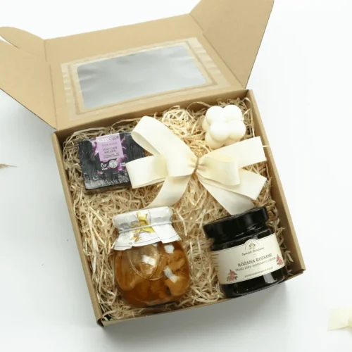 Zestaw Prezentowy „Cytrusowa Róża” – rozgrzewający relaks z&nbsp;nutą świeżości  -  Giftoria - zestawy prezentowe