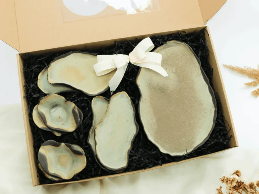 Zestaw Prezentowy „Sushi Celebration” – zestaw sushi handmade  -  Giftoria - zestawy prezentowe