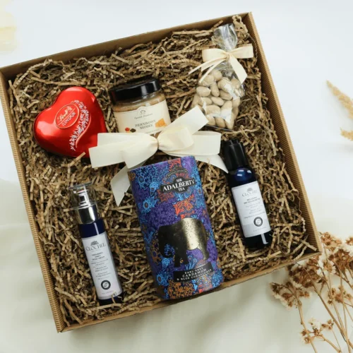 Zestaw prezentowy „Naturalna Elegancja” z&nbsp;ekskluzywnymi kosmetykami Closhee  -  Giftoria - zestawy prezentowe