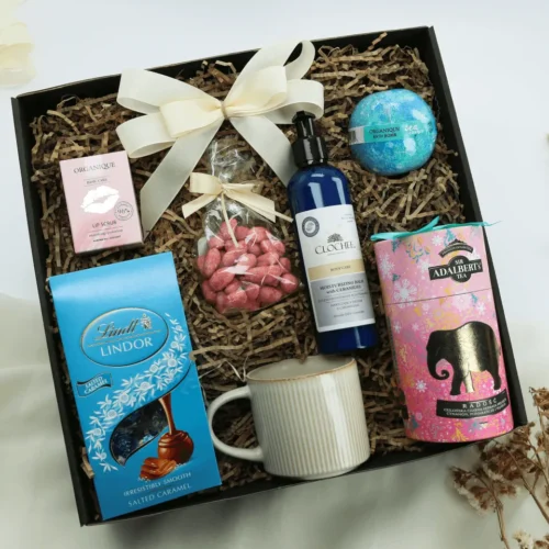 Elegancki Zestaw Prezentowy dla Kobiety z&nbsp;Kosmetykami Closhee i&nbsp;Herbatą  -  Giftoria - zestawy prezentowe