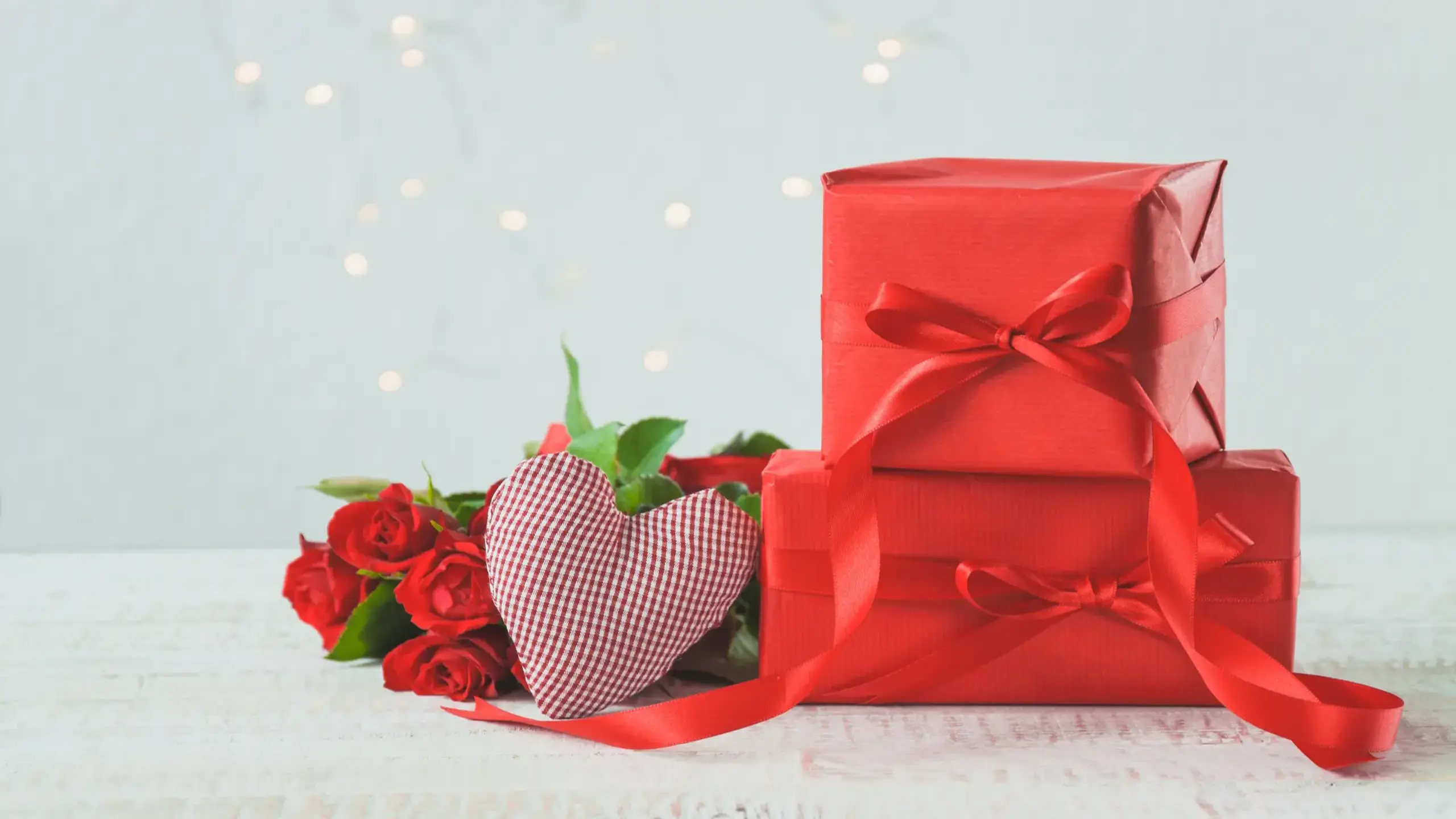 Prezent dla niego z nutą elegancji – Zestaw z kremem Closhee i kubkiem  -  Giftoria - zestawy prezentowe 6