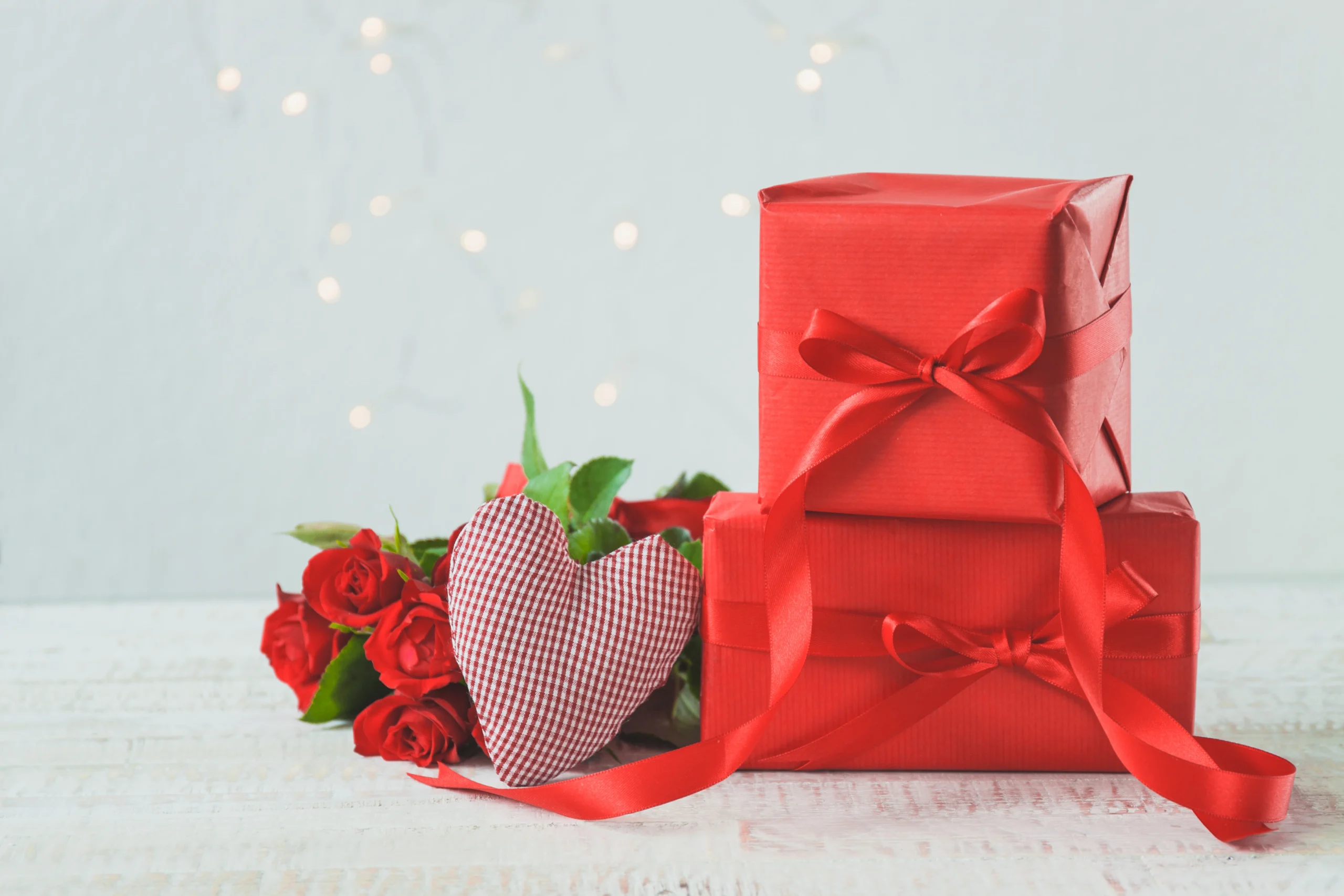 Prezent dla niego z nutą elegancji – Zestaw z kremem Closhee i kubkiem  -  Giftoria - zestawy prezentowe 6
