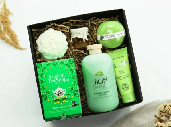 Zestaw Prezentowy „Energia Natury” – pielęgnacja, świeca sojowa, herbata  -  Giftoria - zestawy prezentowe